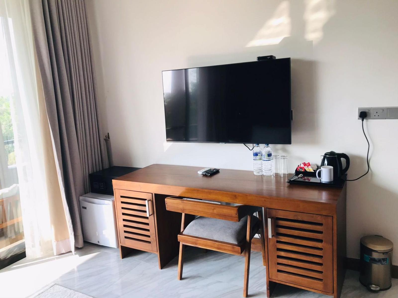 Thimbiri Wewa Resort Wilpattu Bagian luar foto
